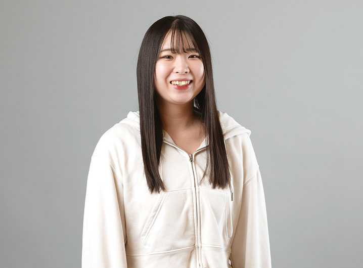 奈良岡美咲さん