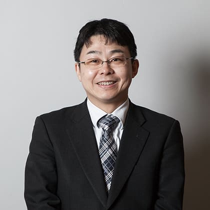 吉岡 亮 教授